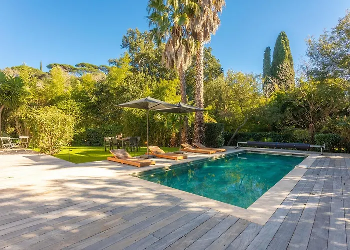 Вилла Moderne Ла Круа-Вальме