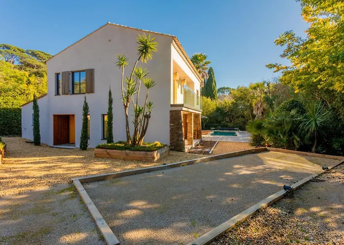 Moderne * Ла Круа-Вальме