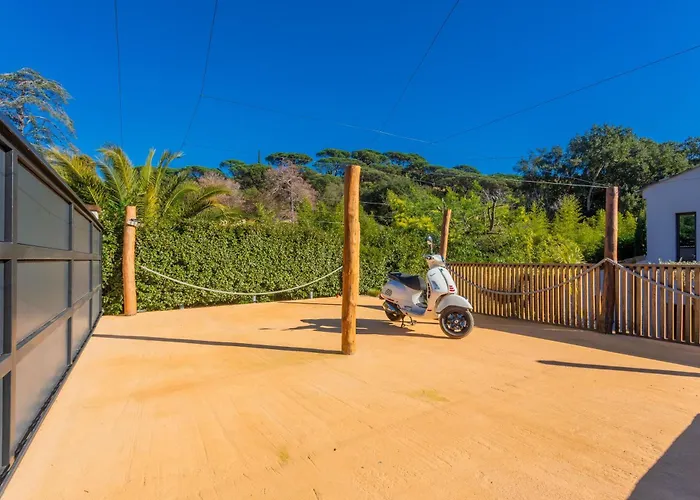 Вилла Moderne Ла Круа-Вальме